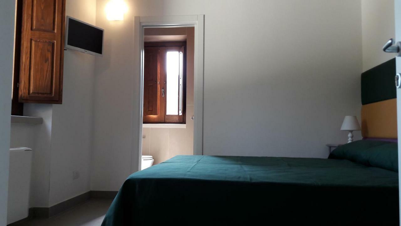 B&B Al Dosello Caserta Bagian luar foto